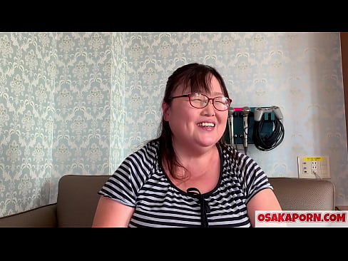 ❤️ Fat Japanese mom a 'sealltainn a h-mòr tits agus a' còrdadh ri feise dèideag. Tha màthair Àisianach 51-bliadhna a’ bruidhinn mun eòlas gnèitheasach aice. Yukiko 1 OSAKAPORN milf reamhar ❤ Bhidio gnè leinn ❌❤